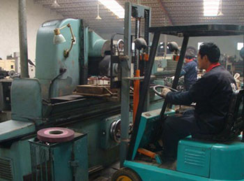 �ϲ������V�^��܇�O�乤�����b